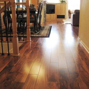 Home design - traditional home design idea in Minneapolis