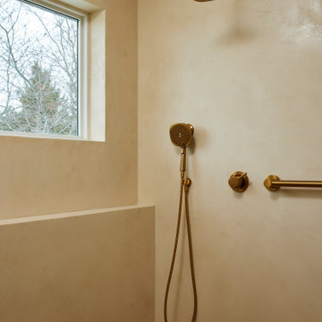 Serene Ensuite