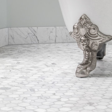 Statuary Clawfoot tub