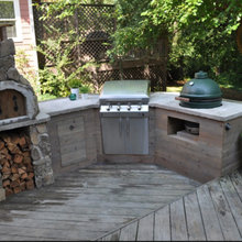 Kitchen Deck/Patio