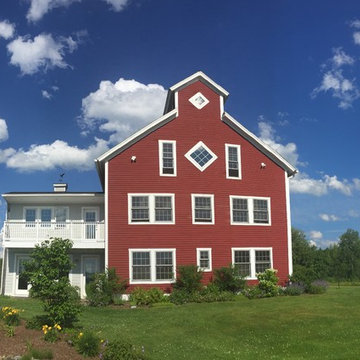Monitor Barn