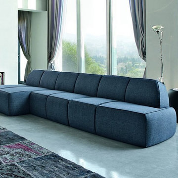 Blum Sectional, Tonin Casa