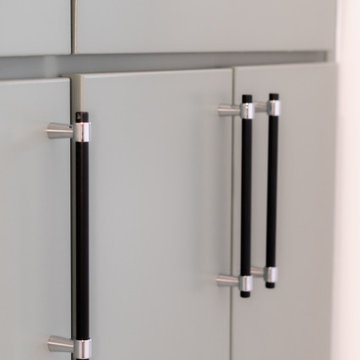 Modern Transitional Guest Bathroom Remodel | Austin, TX