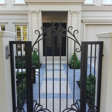 Gate