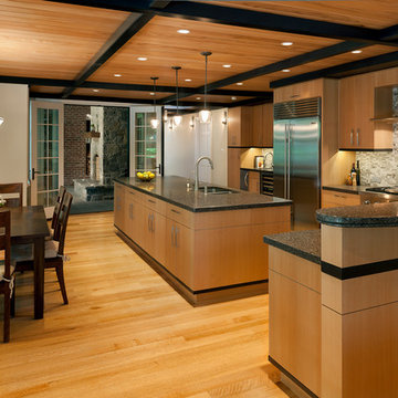 17_Bradley Boulevard Residence