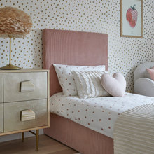 Rosa Room
