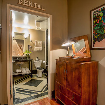 Hollywood Director's loft in iconic Art Deco building