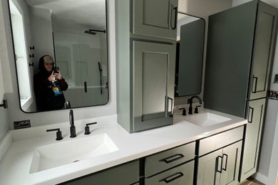 Example of a bathroom design in Other