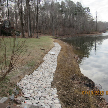 Lake Bank Erosion/Beaver and Muskrat Tunneling