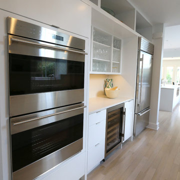 Island with Seating in Contemporary Kitchen