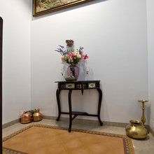 18290 Plainview Rd--Decorating