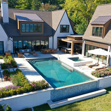 Luxurious Pool & Spa Retreat in Wisconsin
