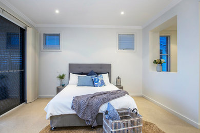 Photo of a transitional home design in Gold Coast - Tweed.