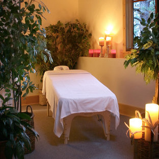 Example of an island style home gym design in Seattle