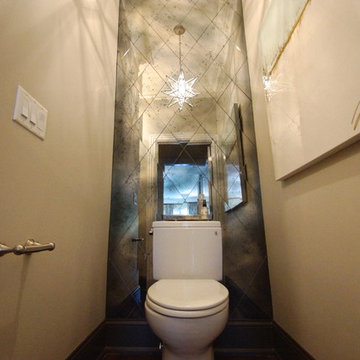 Bathroom/Laundry Room
