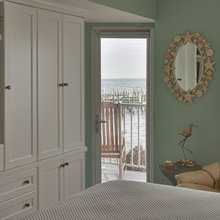 Beach house/condo