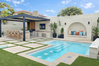 Example of a minimalist pool design in San Diego