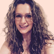 Annemarie Stamateris, a Smith & Noble Designer's photo