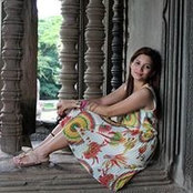 Kat Angulos foto
