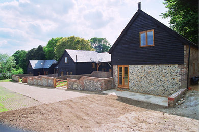Design ideas for a rustic house exterior in Buckinghamshire.