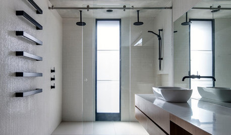 5 Reasons to Choose a Walk-In Shower