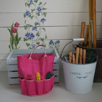 Outdoor She Shed