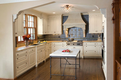 Inspiration for a timeless kitchen remodel in Minneapolis