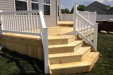 Example of a classic deck design in Cleveland