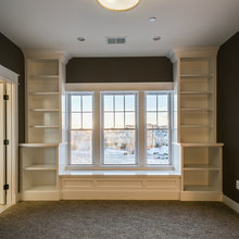bedroom built in shelves