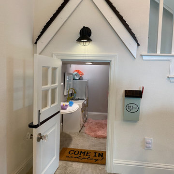 Kid's Playhouse
