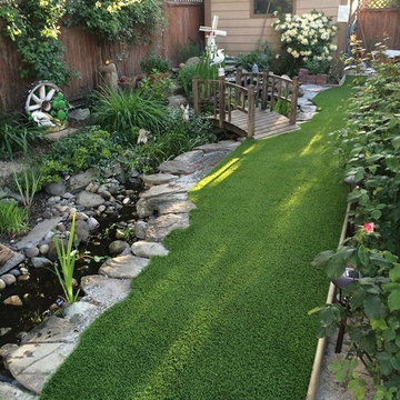 Garden Pond & Synthetic Turf