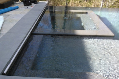 Negative Edge Pool with Automatic Pool Cover