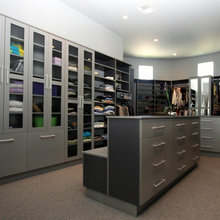 MASTER CLOSET
