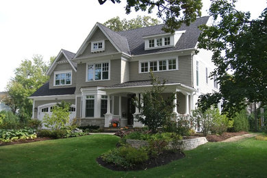 Example of a classic exterior home design in Chicago