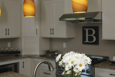 Eclectic kitchen photo in Chicago