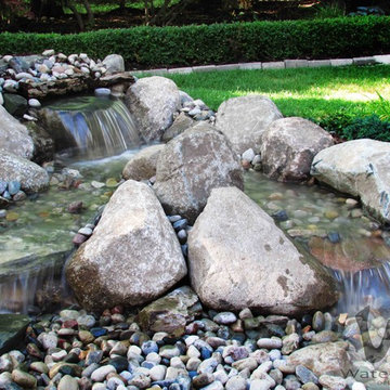 Water Feature - Pondless Disappearing Waterfalls