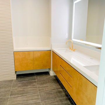 Gold b Rush Master Bathroom