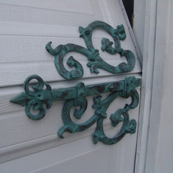 Decorative hinges and straps - Products
