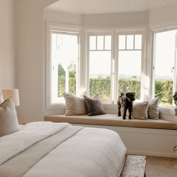 Bay Window with retractable screens