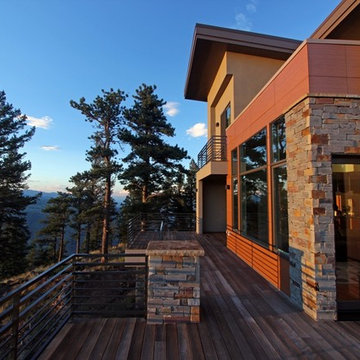 Foothills Contemporary