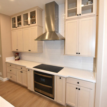 Salinas Kitchen