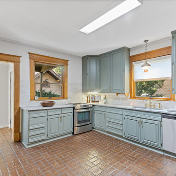 Restoring 836: The Kitchen