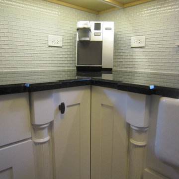 La Grange Park Beagle Kitchen