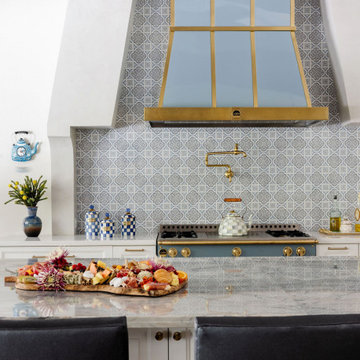 Lisa"s Kitchen