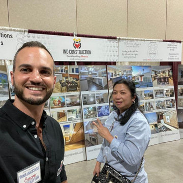 Dear Gina & Avi presents at the Home Show