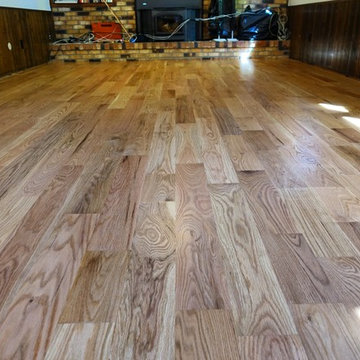 Classic 5" Red Oak with Red Brick Fireplace