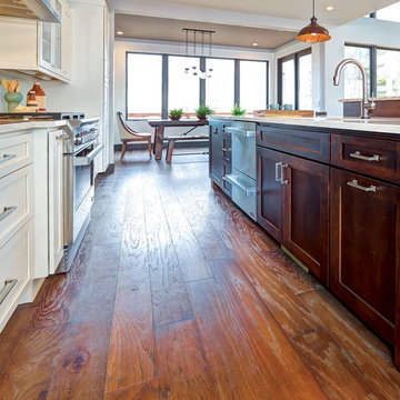 StarMark Cabinetry Traditional Kitchen in White and Mocha