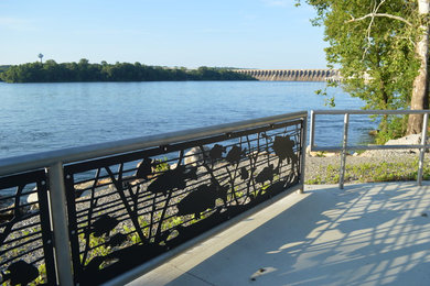 Railing at the Muscle Shoals Alabama State Park Impresses Visitors
