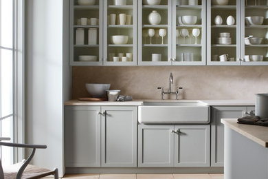 Example of a trendy kitchen design in New Orleans