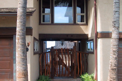 Inspiration for a tropical entryway remodel in Hawaii